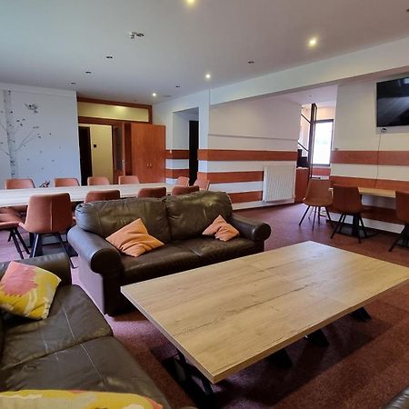 Apartmanovy Dom Slniecko Žiar Exteriör bild