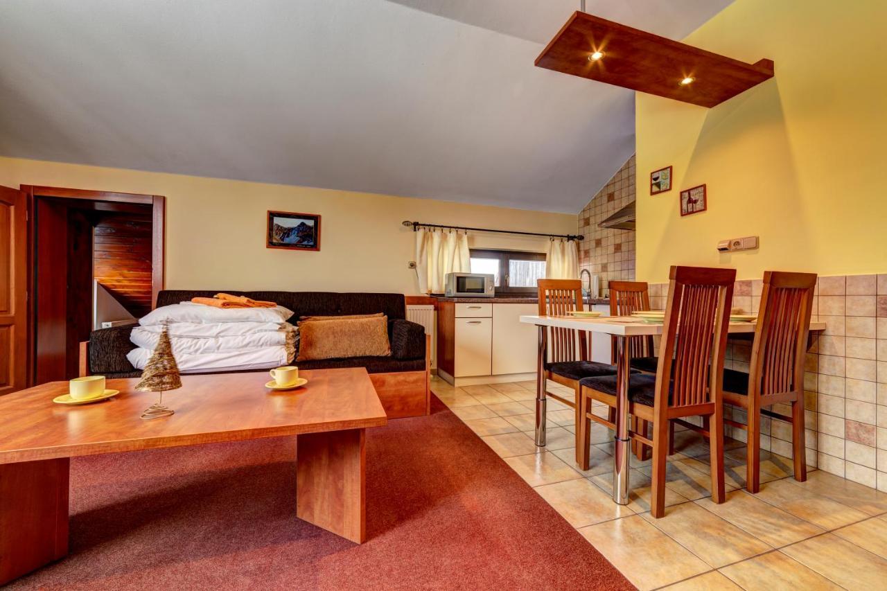 Apartmanovy Dom Slniecko Žiar Exteriör bild
