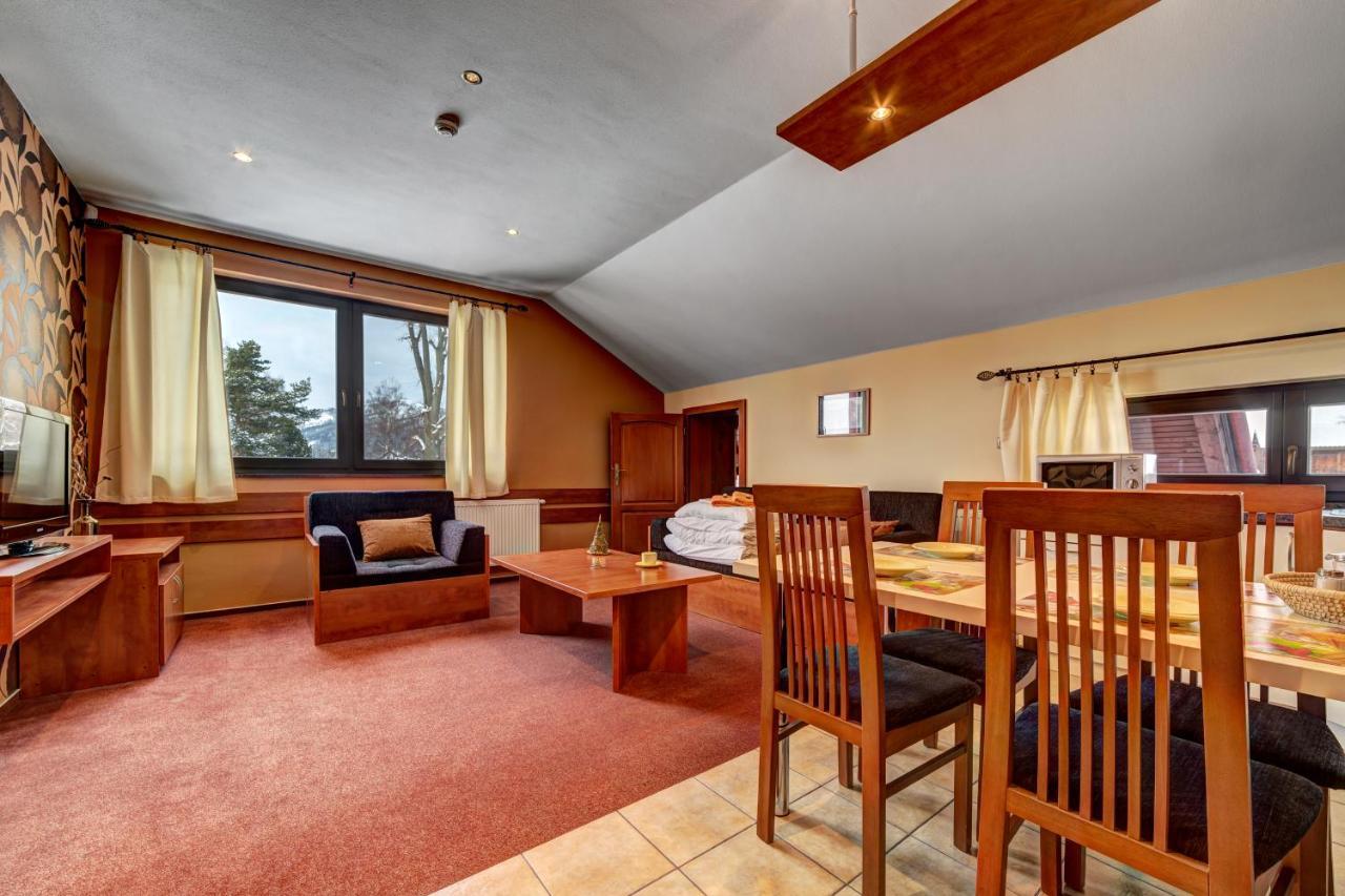 Apartmanovy Dom Slniecko Žiar Exteriör bild