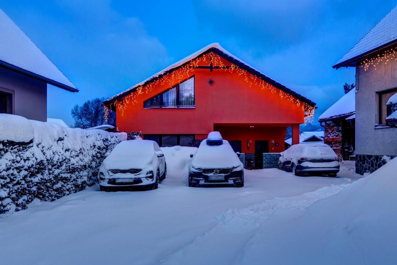 Apartmanovy Dom Slniecko Žiar Exteriör bild