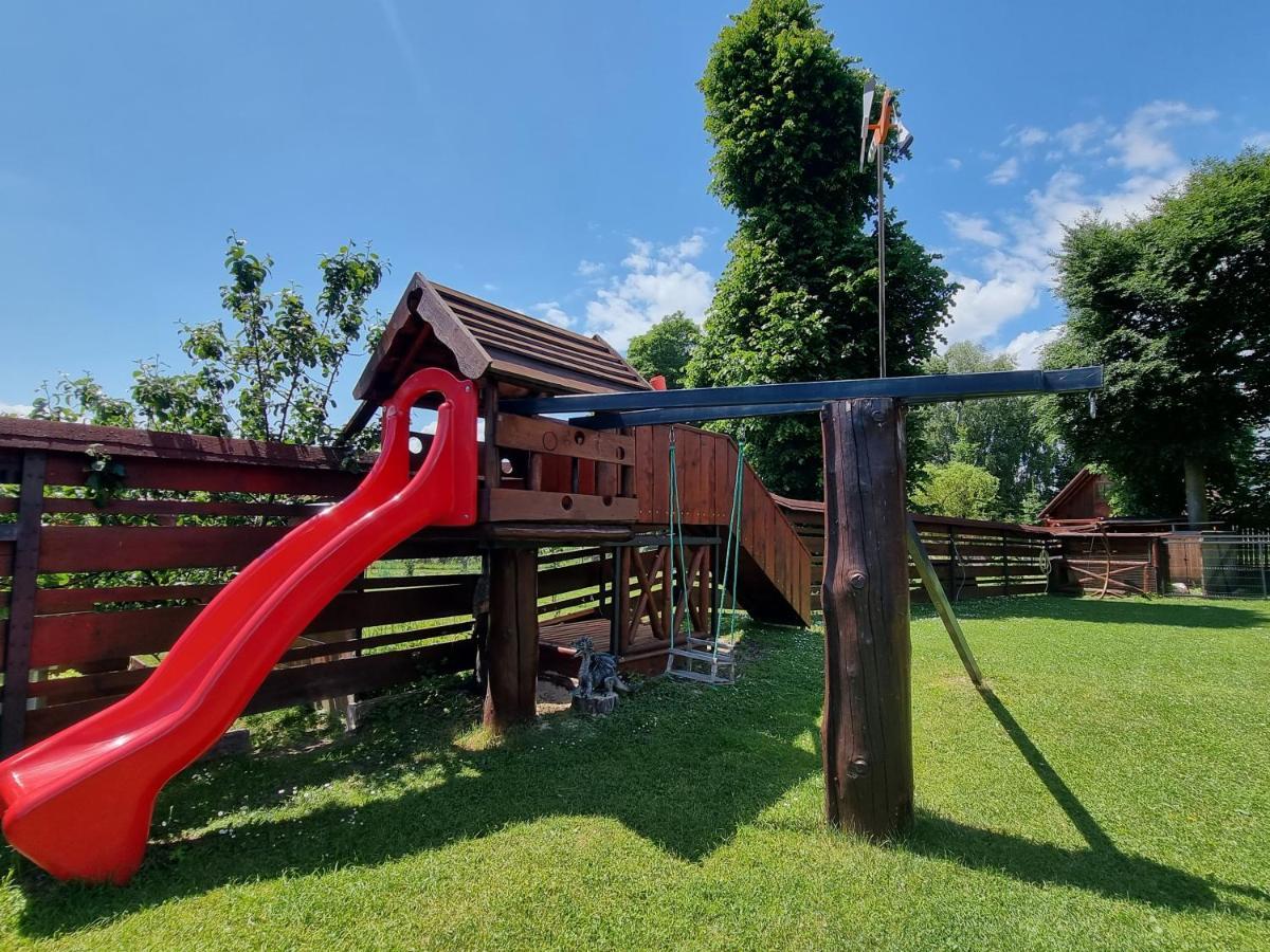 Apartmanovy Dom Slniecko Žiar Exteriör bild