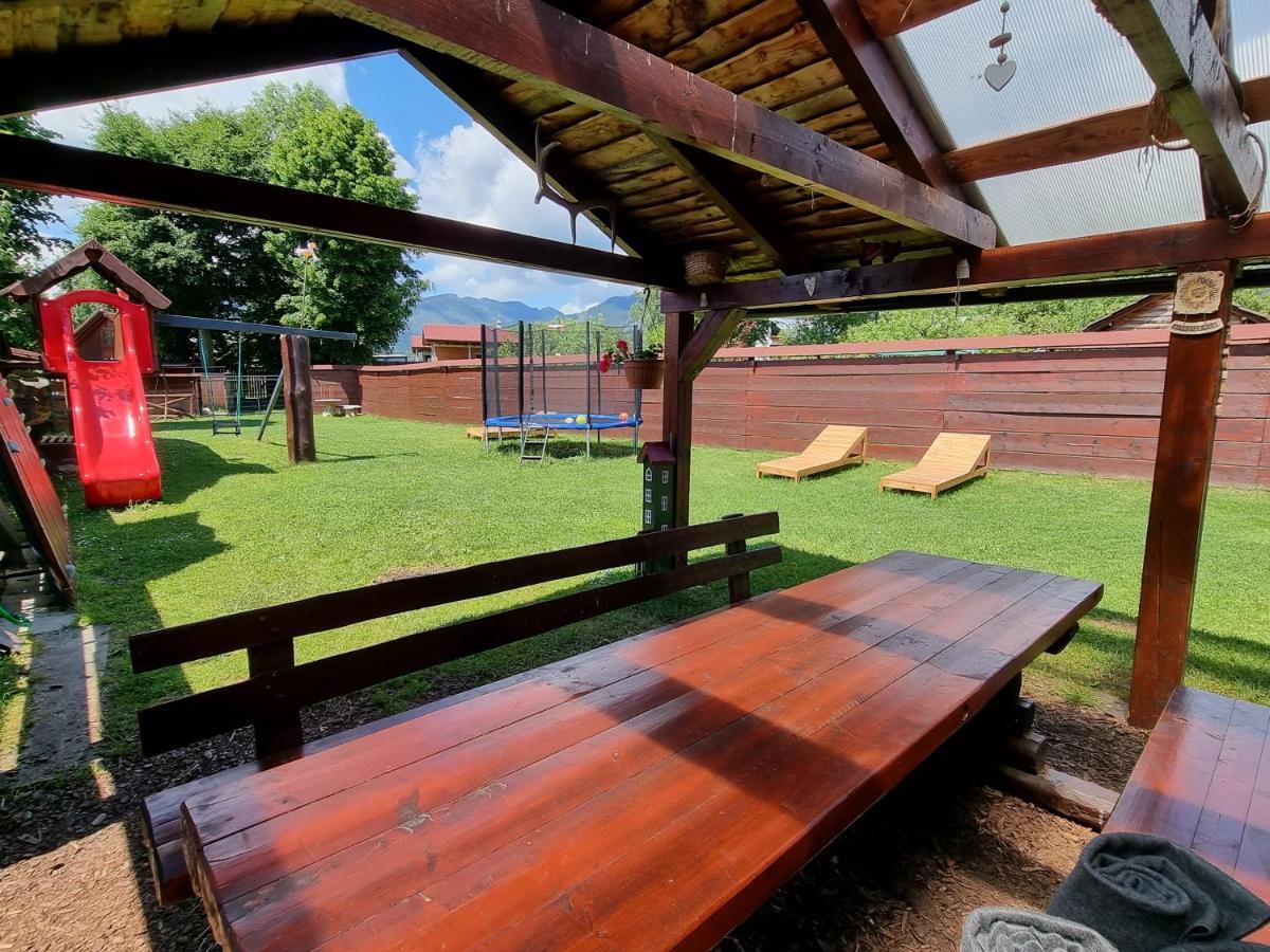 Apartmanovy Dom Slniecko Žiar Exteriör bild
