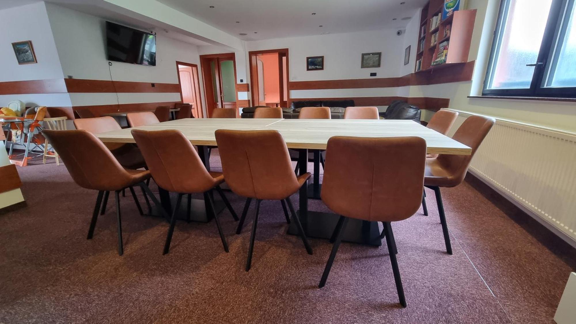 Apartmanovy Dom Slniecko Žiar Exteriör bild