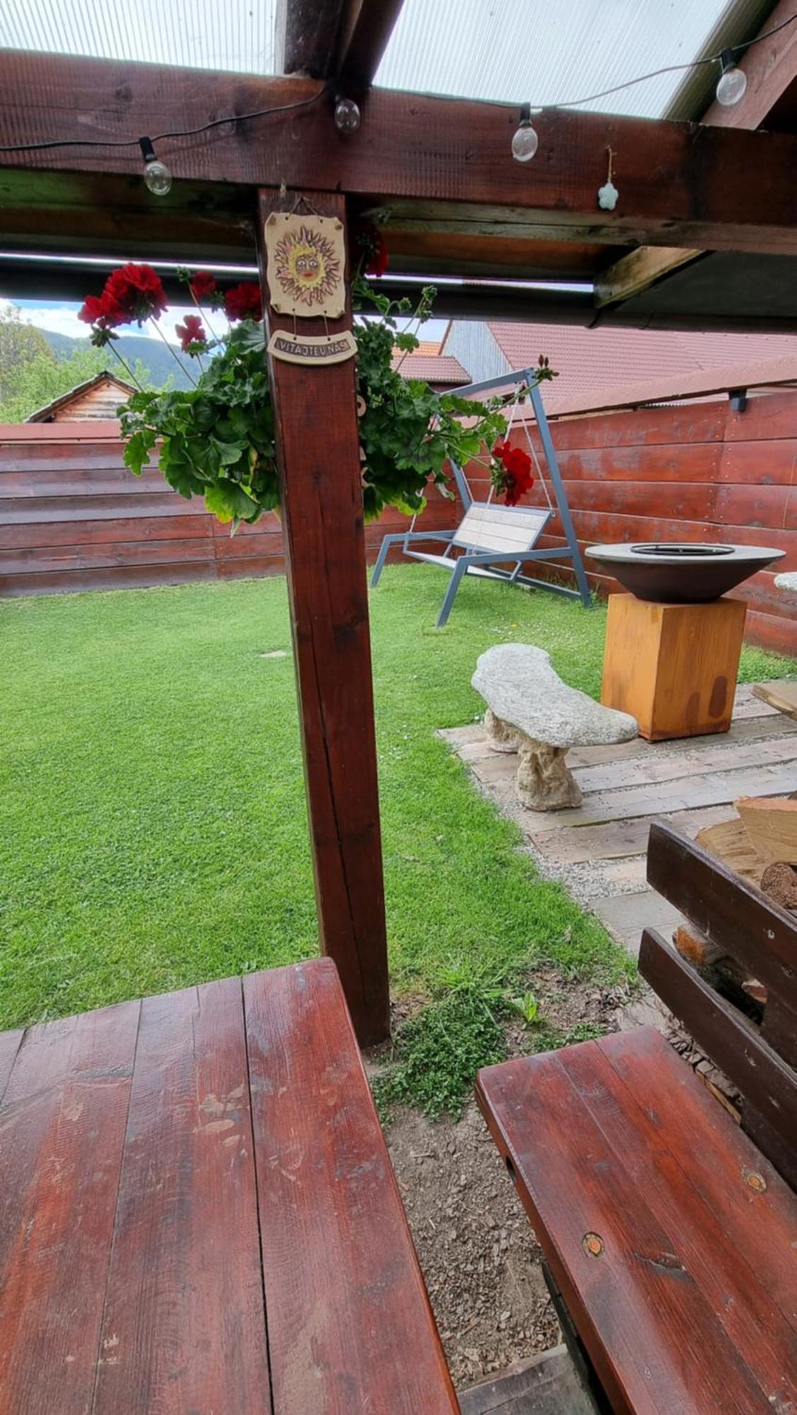 Apartmanovy Dom Slniecko Žiar Exteriör bild