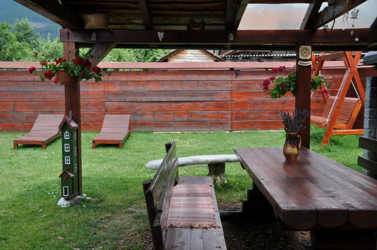 Apartmanovy Dom Slniecko Žiar Exteriör bild